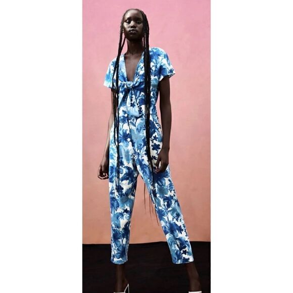 Zara Pants - ZARA Floral Print Jumpsuit Blue V-Neck Linen Size XS/ excellent